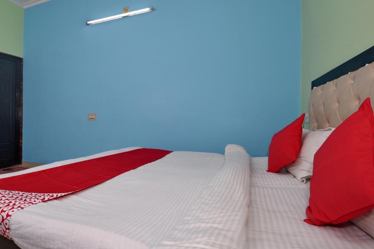 Oyo 4409 Hotel Chaitanya Inn Waranasi Zewnętrze zdjęcie