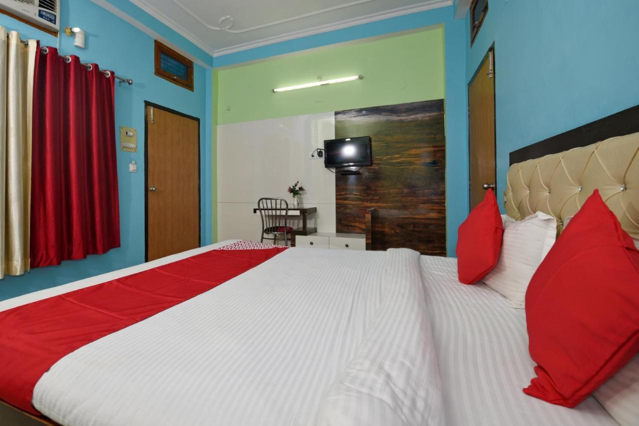 Oyo 4409 Hotel Chaitanya Inn Waranasi Zewnętrze zdjęcie